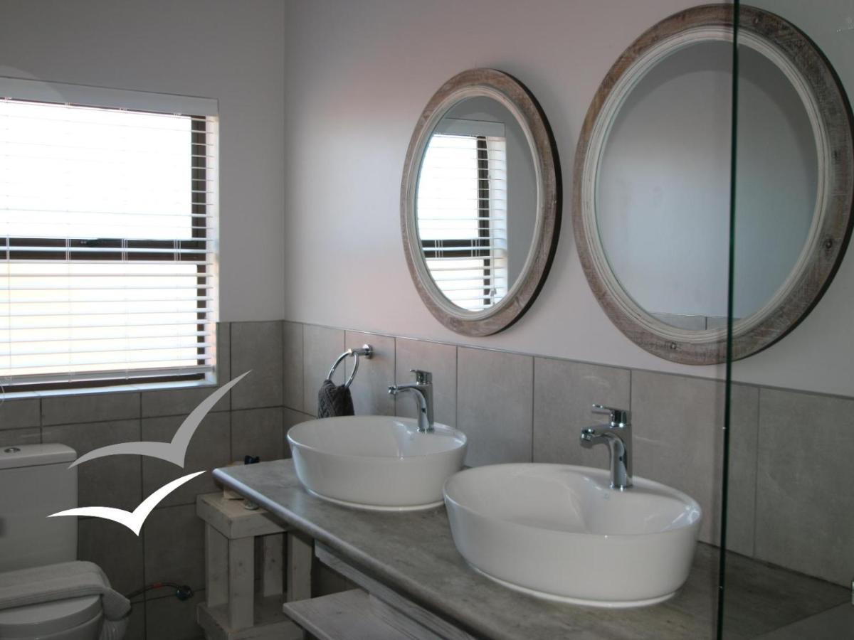 Albatross Guesthouse Langebaan Zewnętrze zdjęcie