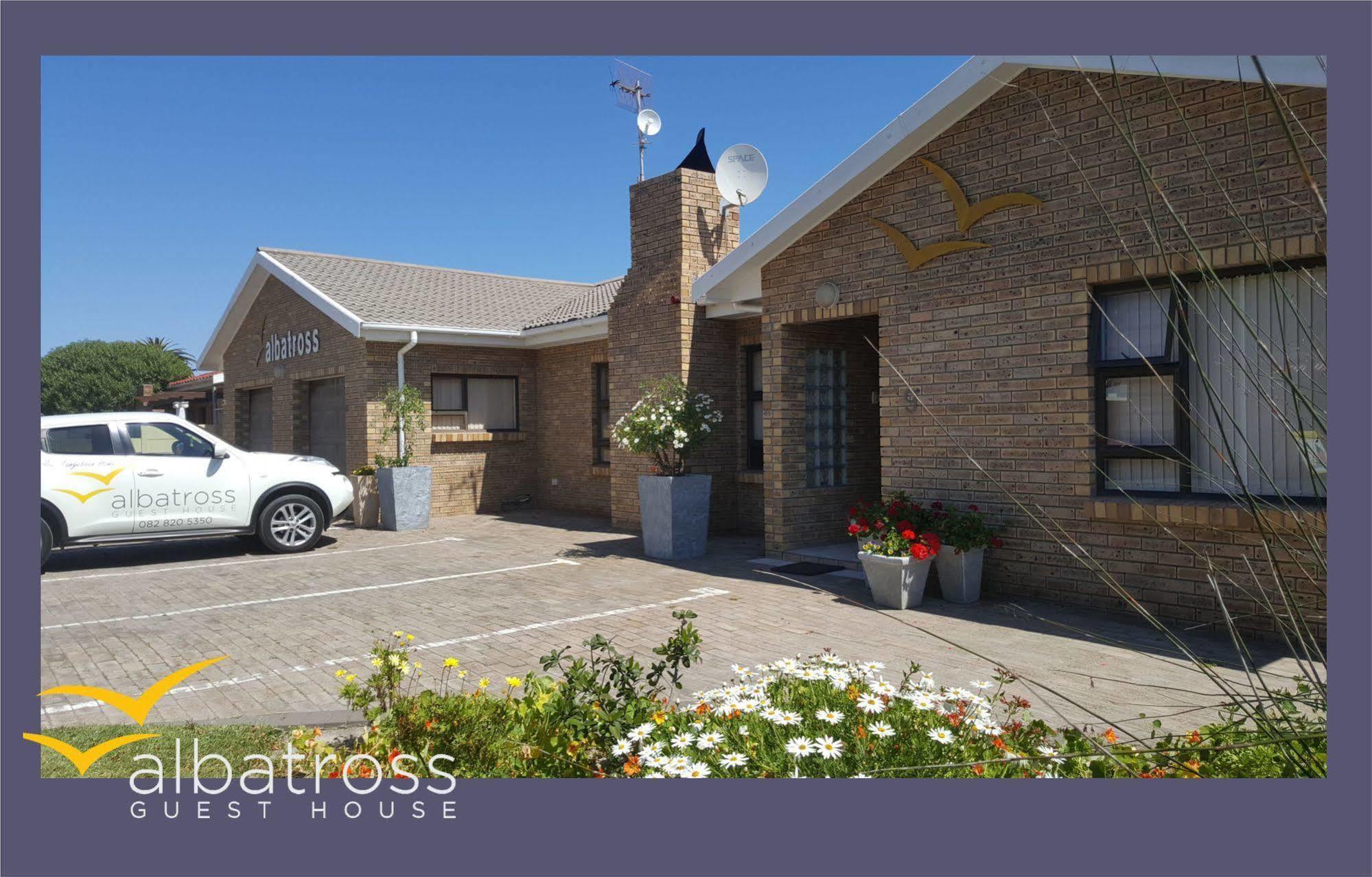 Albatross Guesthouse Langebaan Zewnętrze zdjęcie