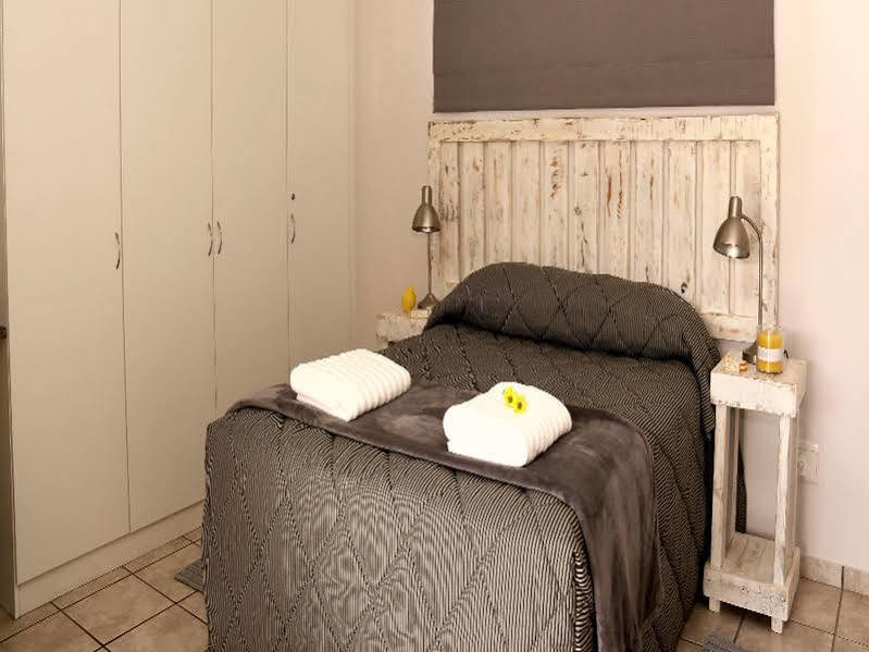 Albatross Guesthouse Langebaan Zewnętrze zdjęcie